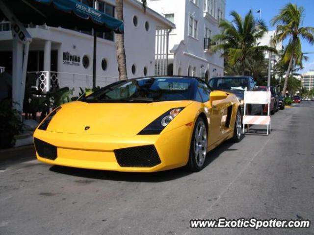 Lamborghini Gallardo spotted in Miami, Florida
