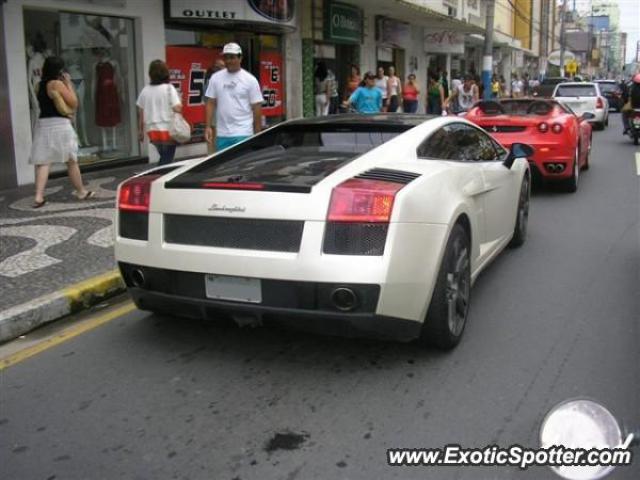 Lamborghini Gallardo spotted in Balneario Camboriu, Brazil