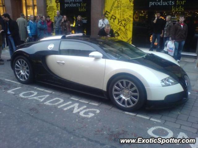 Bugatti Veyron spotted in Manchester, United Kingdom