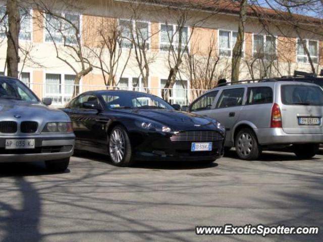Aston Martin DB9 spotted in ODERZO, Italy