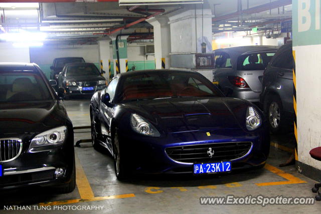 Ferrari California spotted in Shanghai, China
