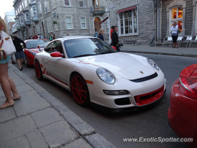 Porsche 911 GT3 spotted in Old Québec, Canada