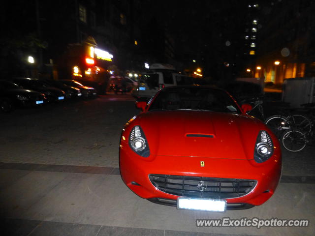 Ferrari California spotted in Nanjing, China