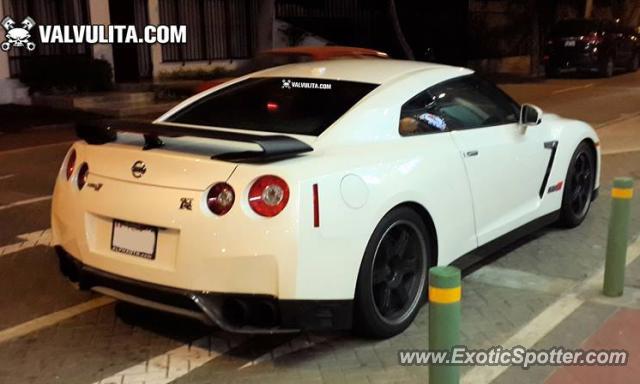 Nissan GT-R spotted in Lima, Peru