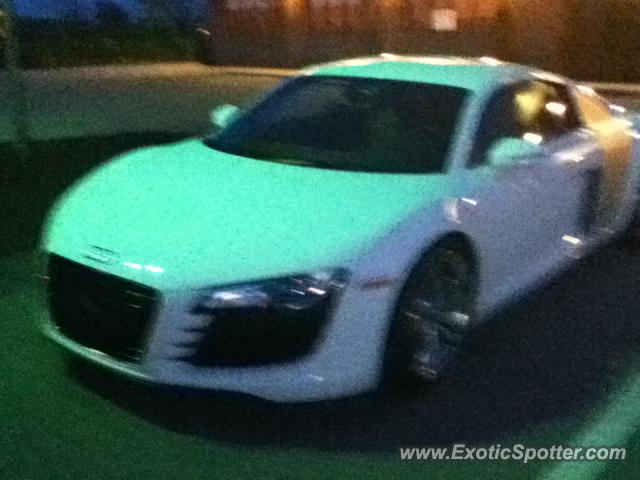 Audi R8 spotted in Pittsburgh, Pennsylvania
