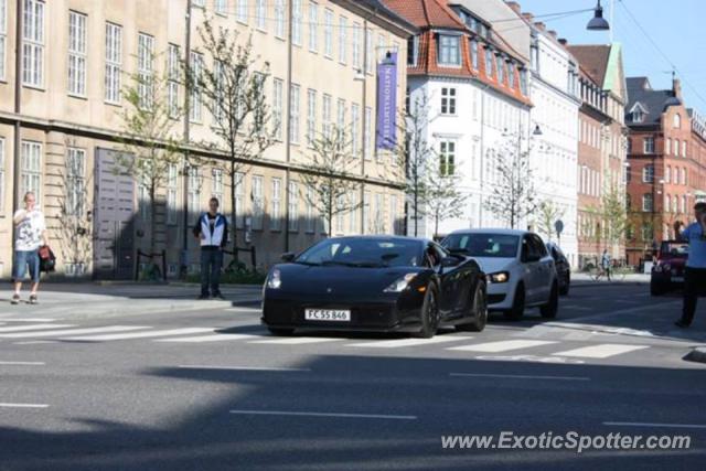 Lamborghini Gallardo spotted in Copenhagen, Denmark