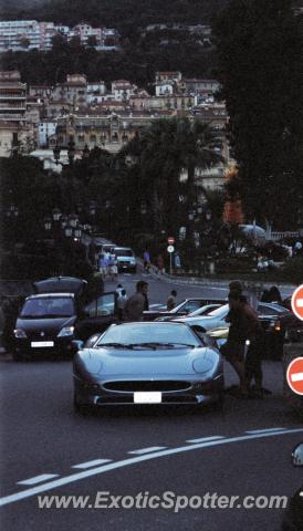 Jaguar XJ220 spotted in Monte Carlo, Monaco