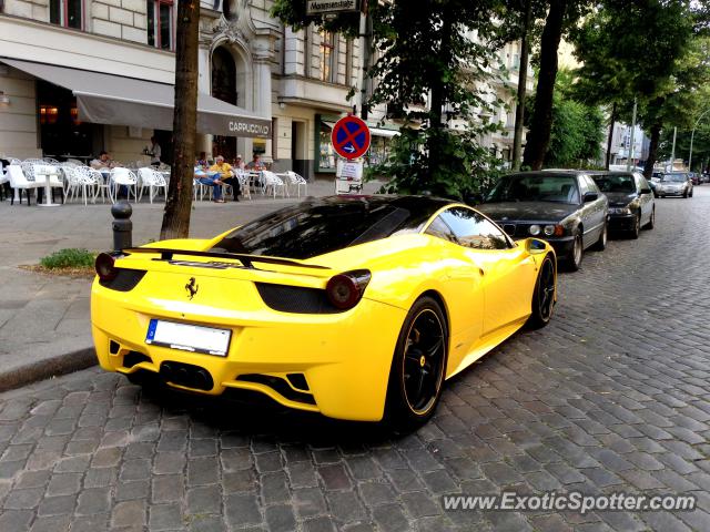 Ferrari 458 Italia spotted in Berlin, Germany