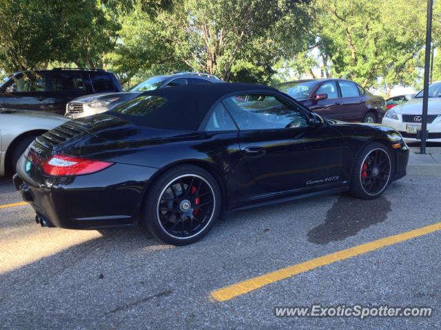 Porsche 911 spotted in Lincoln, Nebraska