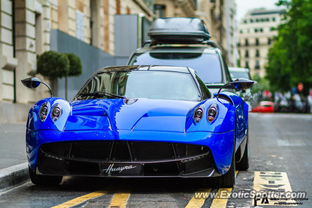 Pagani Huayra spotted in Paris, France