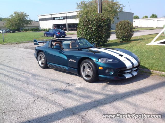Dodge Viper spotted in Nashville, Tennessee