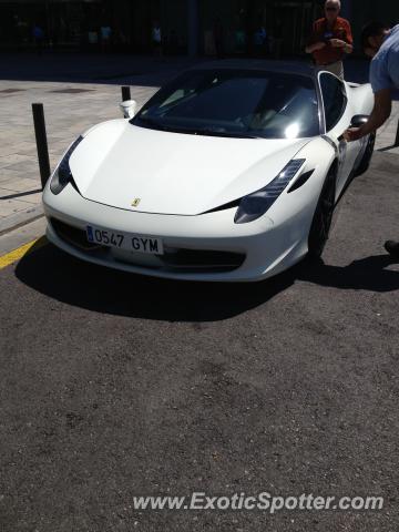 Ferrari 458 Italia spotted in Barcelona, Spain