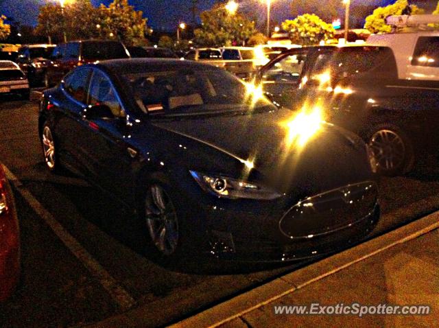 Tesla Model S spotted in Riverside, California
