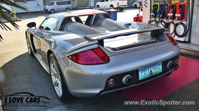 Porsche Carrera GT spotted in Manila, Philippines