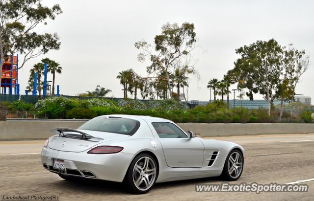 Mercedes SLS AMG spotted in 405 freeway, California