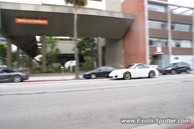 Porsche 911 GT3 spotted in Beverly Hills, California