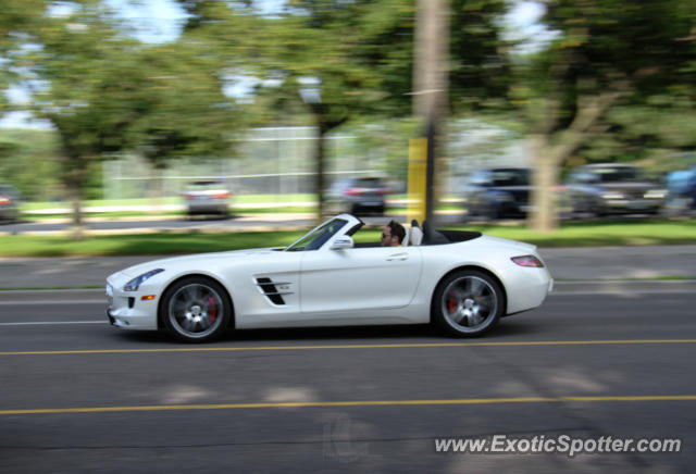 Mercedes SLS AMG spotted in Toronto, Canada