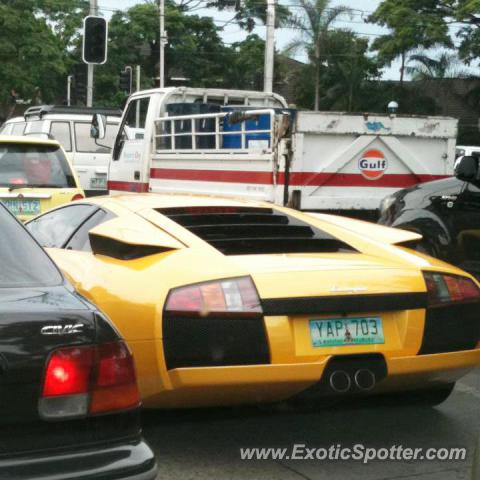 Lamborghini Murcielago spotted in Manila, Philippines
