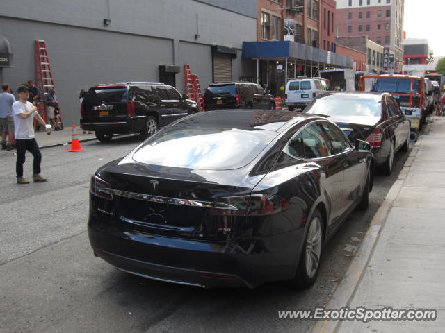 Tesla Model S spotted in Chelsea, New York