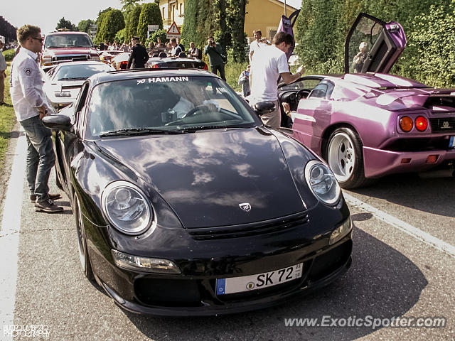 Porsche 911 GT3 spotted in Bologna, Italy