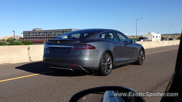 Tesla Model S spotted in Highlands ranch, Colorado