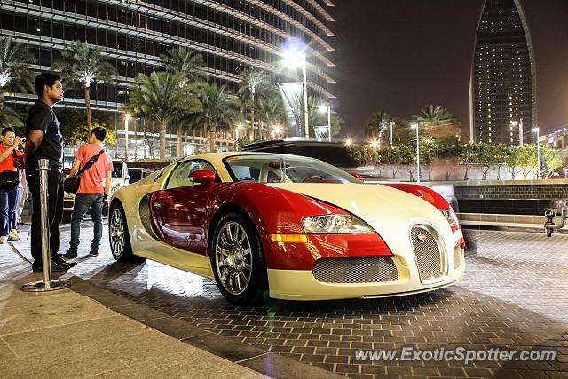 Bugatti Veyron spotted in Dubai, United Arab Emirates