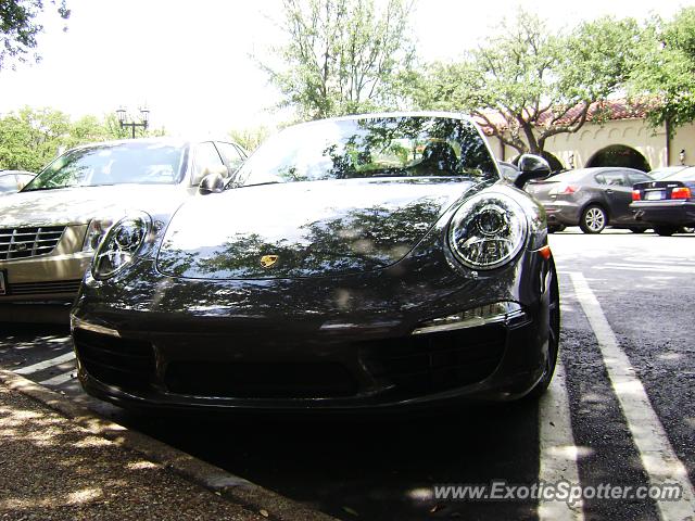 Porsche 911 spotted in Dallas, Texas