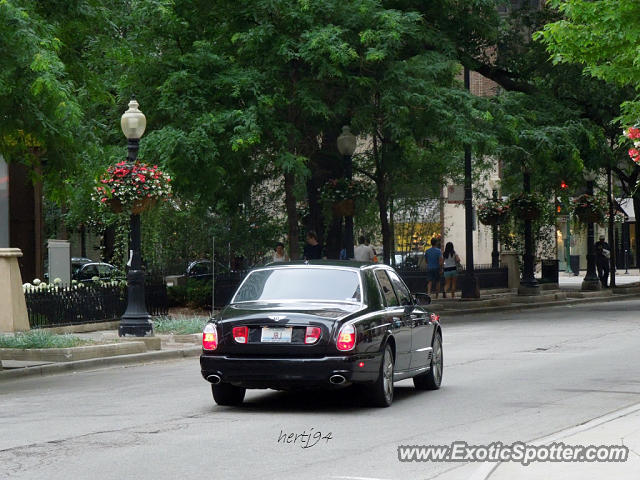Bentley Arnage spotted in Chicago, Illinois