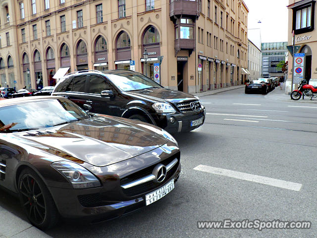 Mercedes SLS AMG spotted in Munich, Germany