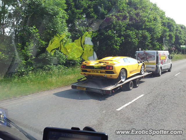 Lamborghini Diablo spotted in Northampton, United Kingdom