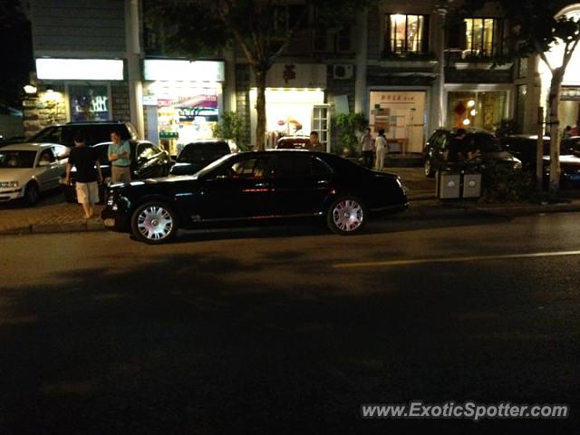 Bentley Mulsanne spotted in Shanghai, China