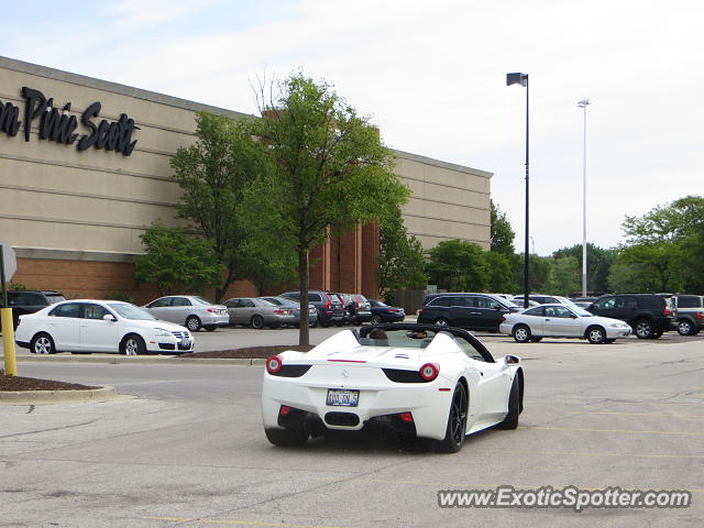 Ferrari 458 Italia spotted in WIlmette, Illinois