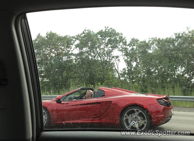 Mclaren MP4-12C spotted in Boston, Massachusetts