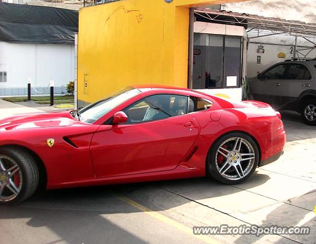 Ferrari 599GTB spotted in Lima, Peru