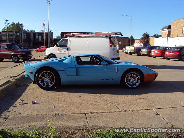 Ford GT spotted in Benton, Illinois