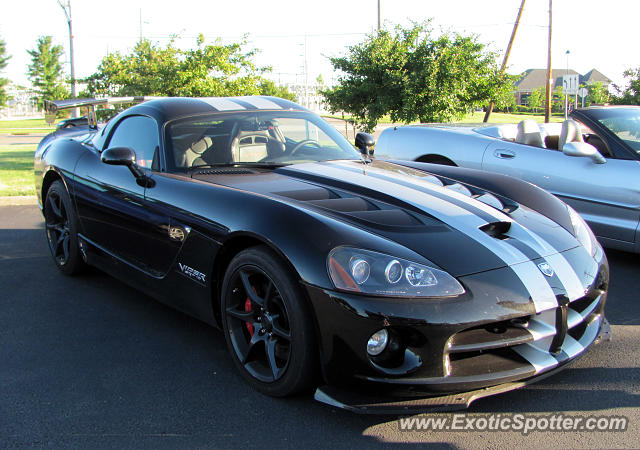 Dodge Viper spotted in Westerville, Ohio