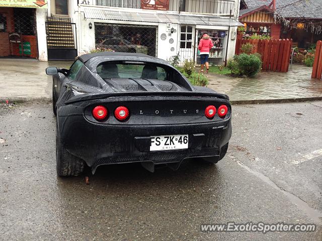 Lotus Elise spotted in Puerto Varas, Chile