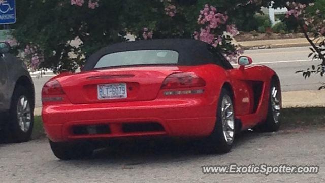 Dodge Viper spotted in Henderson, North Carolina