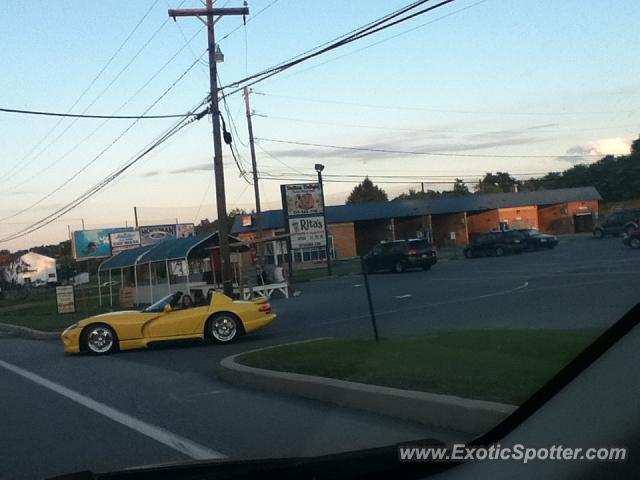 Dodge Viper spotted in Harrisburg, Pennsylvania