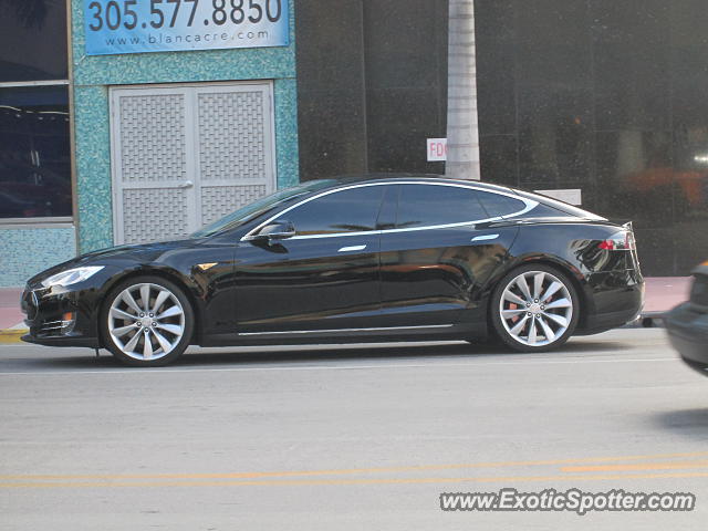 Tesla Model S spotted in Miami Beach, Florida