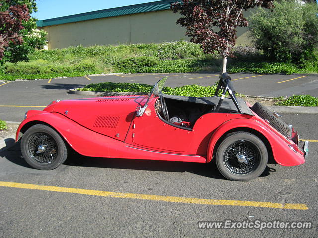 Morgan Aero 8 spotted in Ashland, Oregon