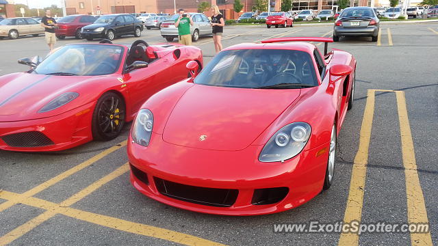 Porsche Carrera GT spotted in Birmingham, Michigan