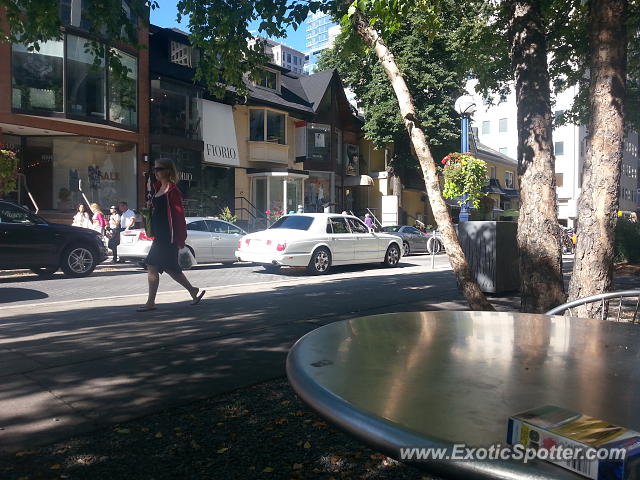 Bentley Arnage spotted in Toronto, Canada
