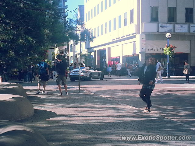 Mercedes SLR spotted in Toronto, Canada