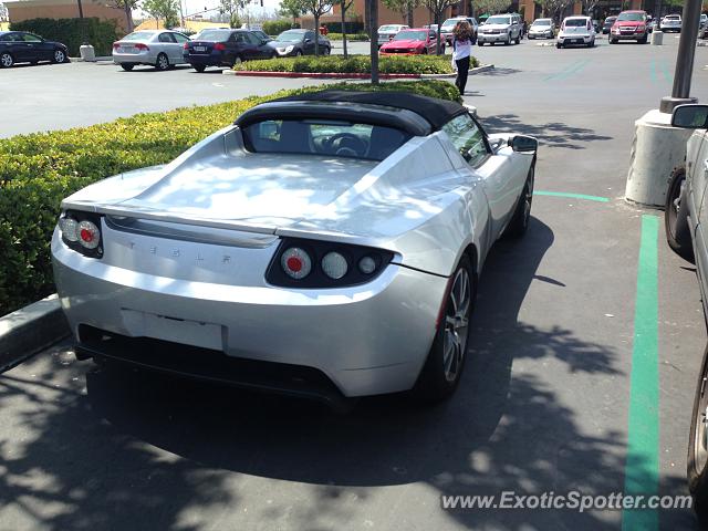 Tesla Roadster spotted in Irvine, California