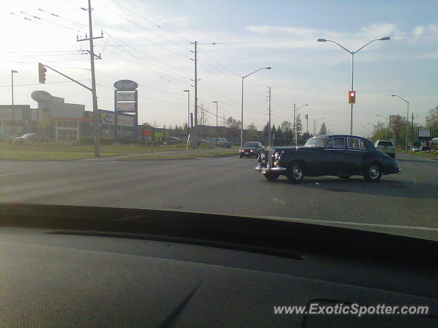Rolls Royce Silver Cloud spotted in London, Ontario, Canada