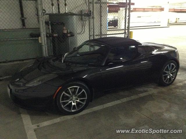 Tesla Roadster spotted in Hollywood, California