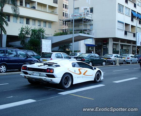 Lamborghini Diablo spotted in Monte Carlo, Monaco