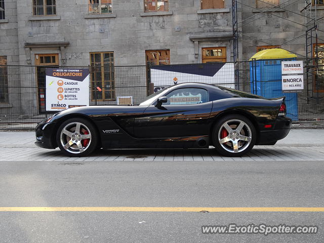 Dodge Viper spotted in Quebec city, Canada