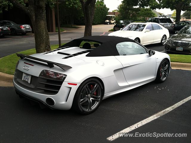 Audi R8 spotted in Dallas, Texas